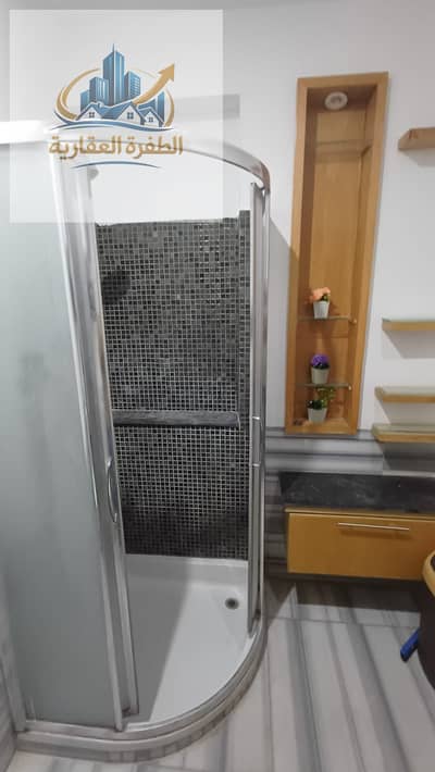 For rent furnished apartment 200 on Al Teseen Street directly in front of Lake View