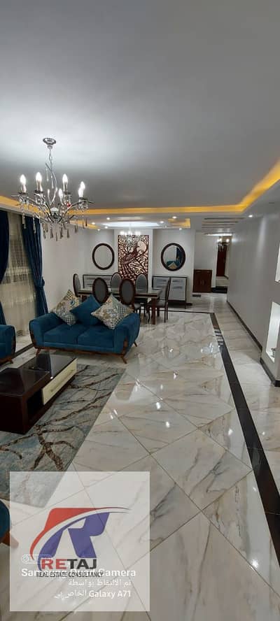 Fully furnished, move-in-ready 200m² apartment located between Abbas El Akkad and Makram Ebeid streets.
