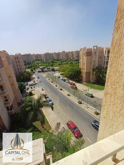 Apartment for rent in Madinaty B7, prime location, special finishes, and attractive price