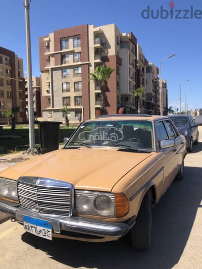 مرسيدس 230 1977 للبيع دمياط