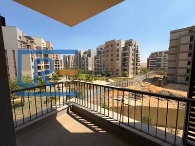 Apartment for Sale in District 5 – Wide Garden View