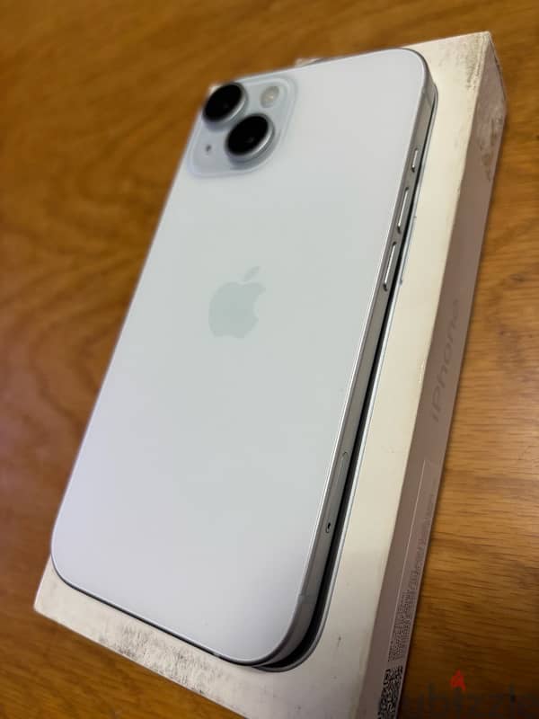 IPhone 15 - 128gb 1