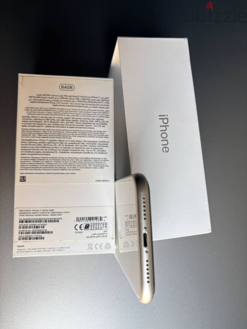Apple - iPhone 11 4