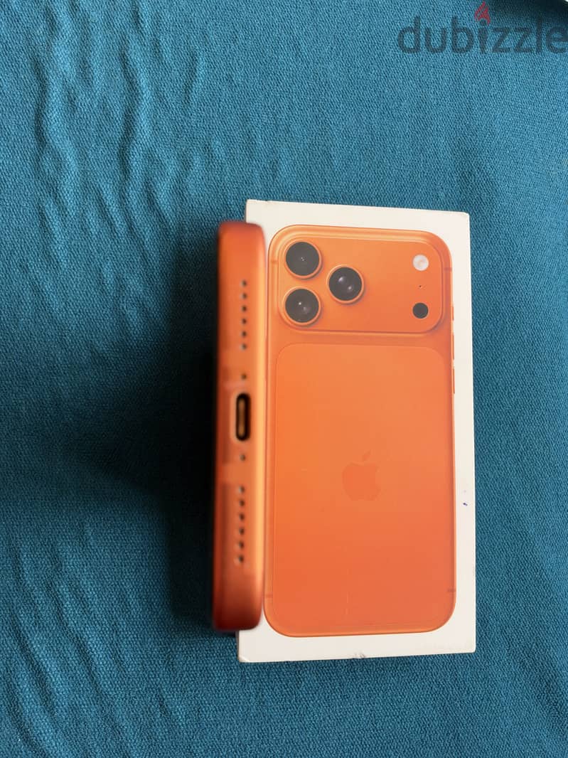 Apple - iPhone 17 Pro Max 512G Orange 4