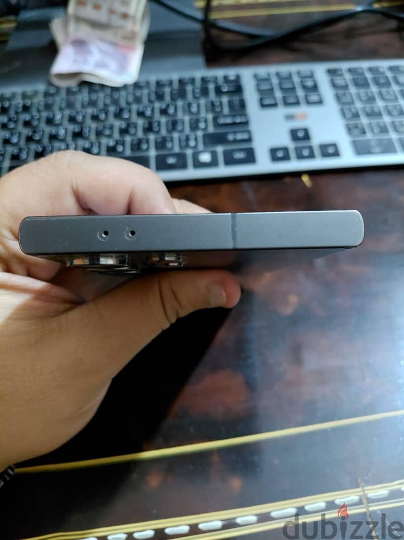 Samsung S24 Ultra 2