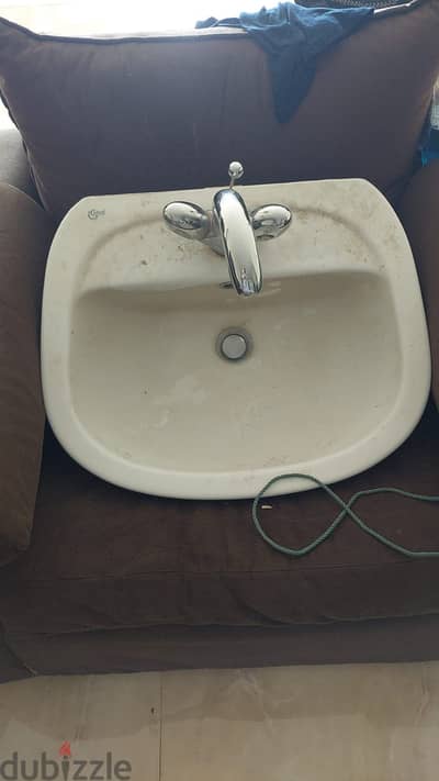 Ideal standard sink and toilet ايديال ستاندر حوض و كابنيه