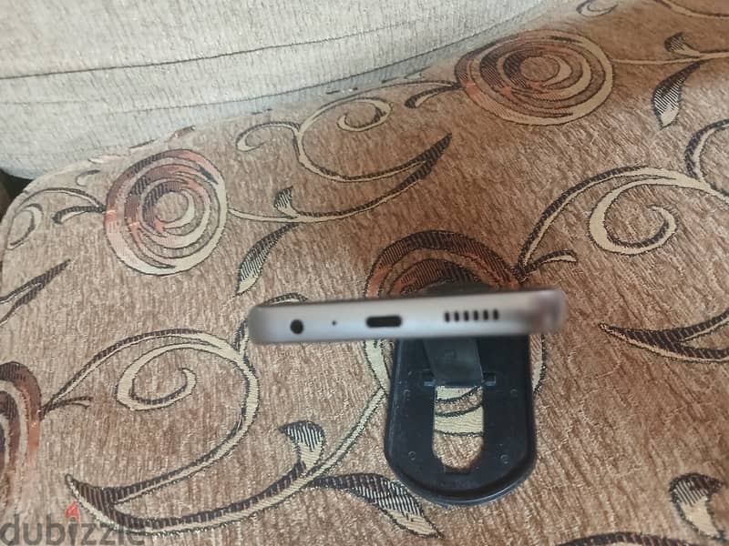 Samsung Galaxy A05s 4