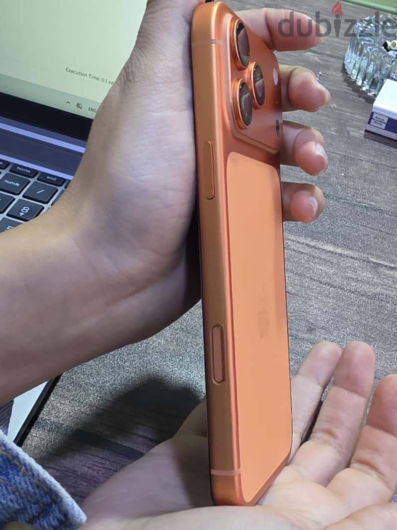 Apple - iPhone 17 Pro Max 1