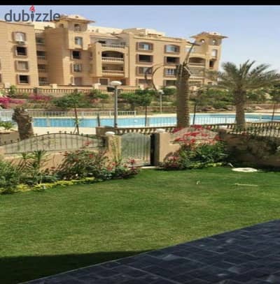 Furnished apartment for rent in Durrat Al-Qahira Compound – First Settlement (opposite Al-Rehab). 280 sqm, elevator available, fully furnished and air