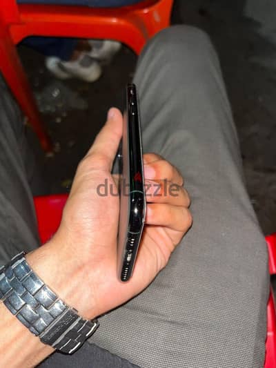 آبل - آيفون 11 برو