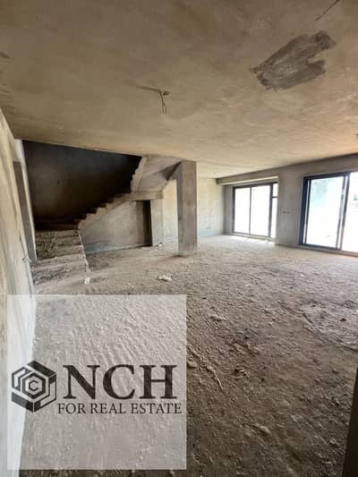 **تاون هاوس مميز للبيع في Villette – Prime Location**  فرصة مميزة للتملك داخل **Villette New Cairo**، تاون هاوس بموقع مميز جدًا داخل المشروع