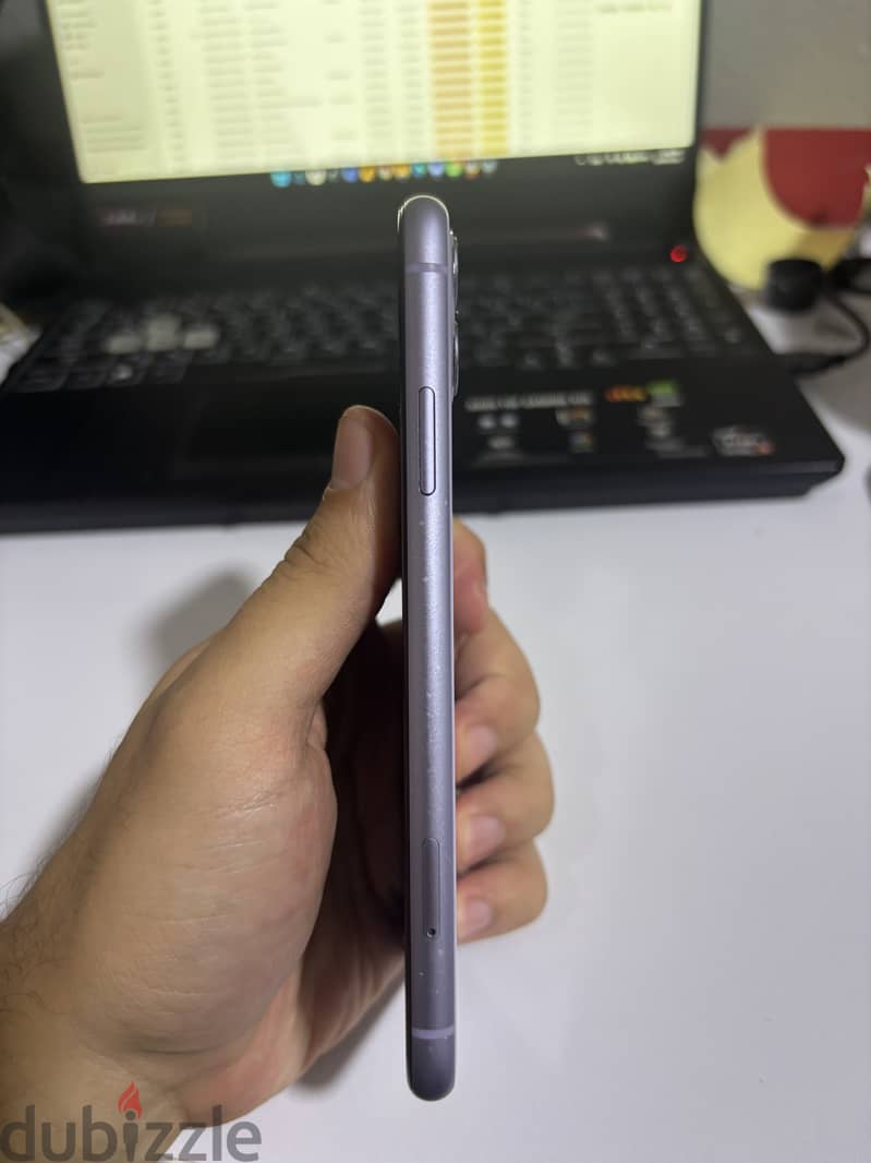 Apple - iPhone 11 2