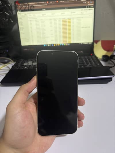 Apple - iPhone 13