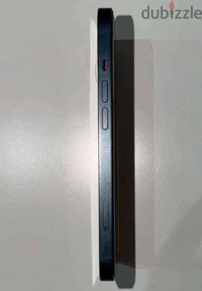 Apple - iPhone 13
