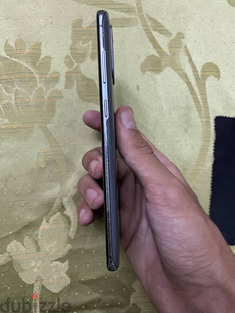 Samsung s20 plus 6