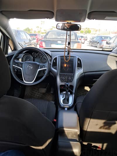 Opel Astra 2021