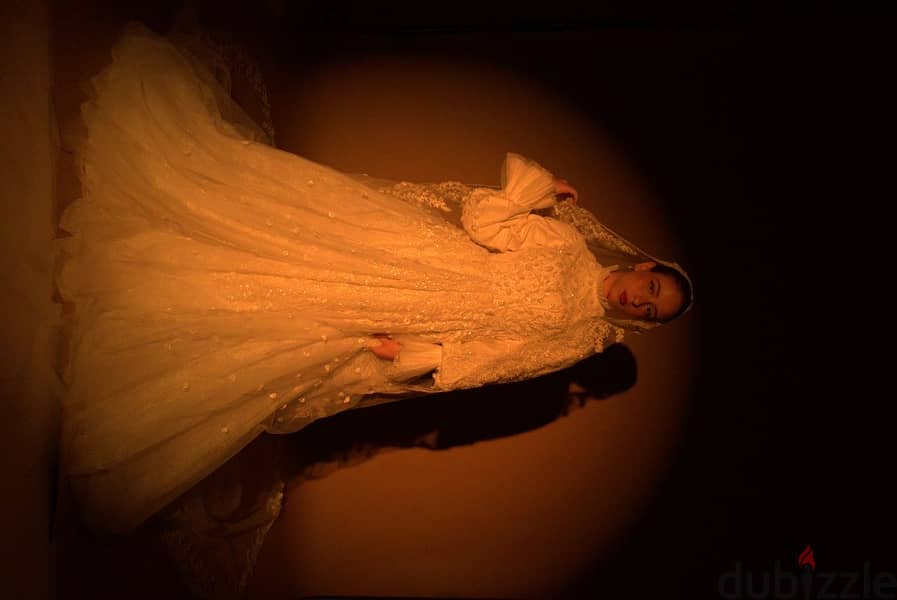 a hand made wedding dress used only 1