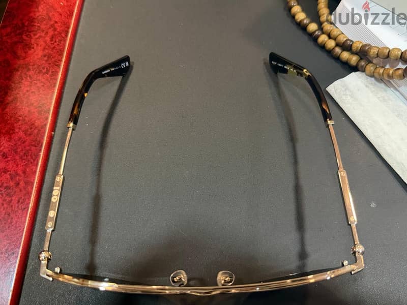 Burberry sun glasses 7