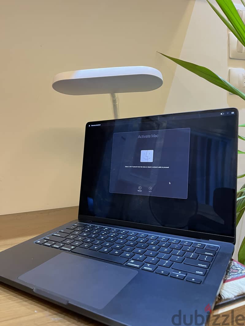 MacBook Pro M4 (14-inch) 1