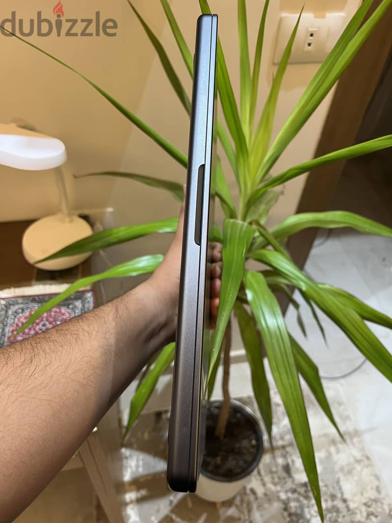 MacBook Pro M4 (14-inch) 3
