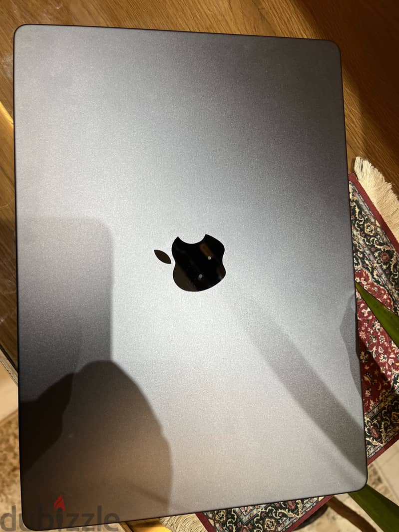 MacBook Pro M4 (14-inch) 5
