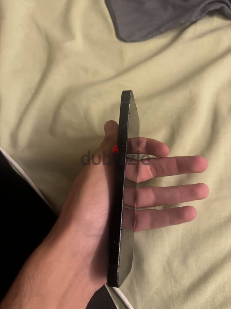 Apple - iPhone 13 4