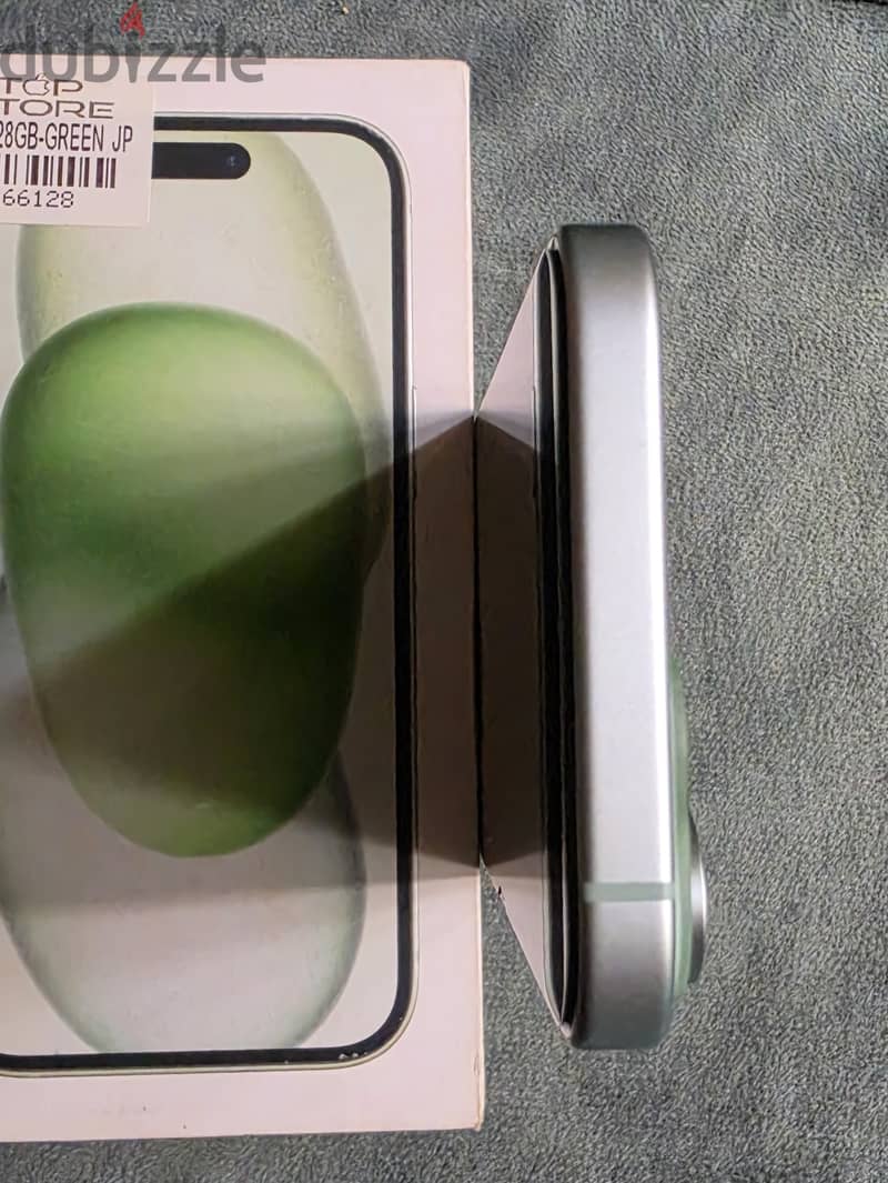 iPhone 15 used 4
