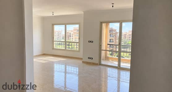 Apartment for sale in Madinaty (B6), 89 sqm, with an open street view.