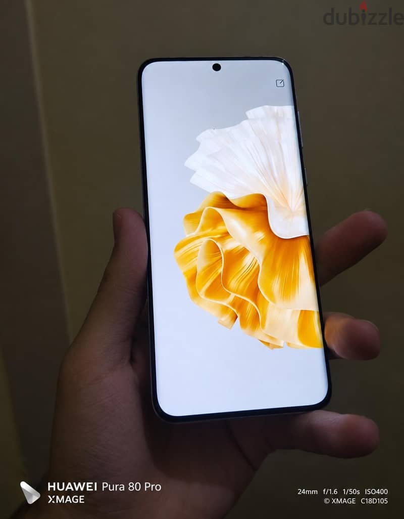 Huawei P60 Pro with box 3