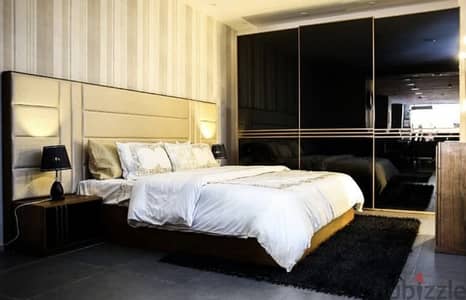 Full luxury bed room