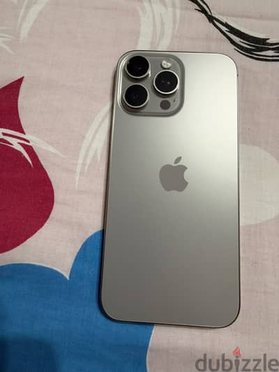 Apple - iPhone 16 Pro Max