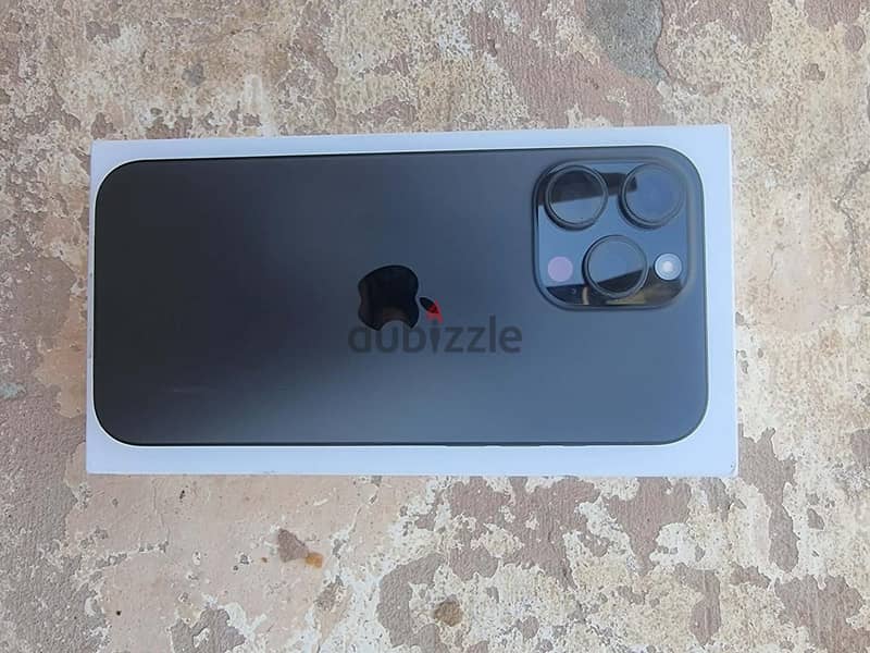 Apple - iPhone 16 Pro Max 2