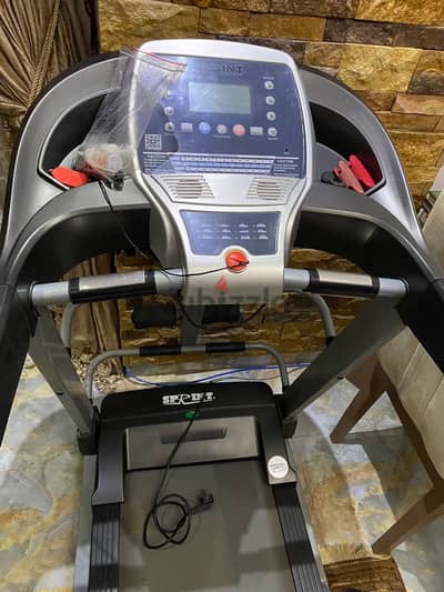 مشاية كهربائية Sprint  للاستخدام المنزلي (Treadmill)