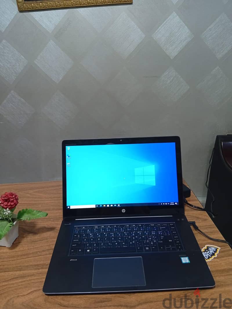 HP ZBook Studio G3 Touch Screen 1