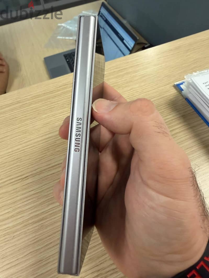 Samsung Z Fold 6 2
