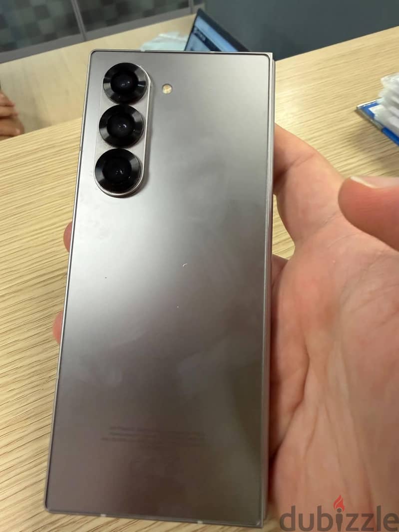 Samsung Z Fold 6 4