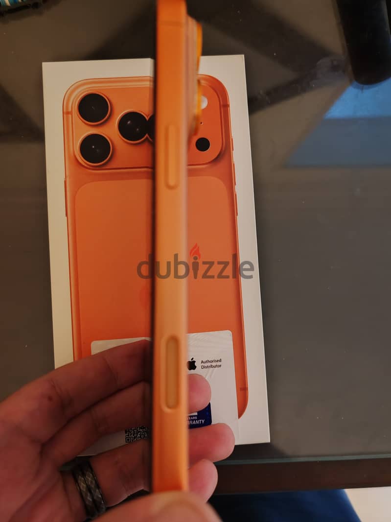 IPhone 17 pro max 256 orange 5
