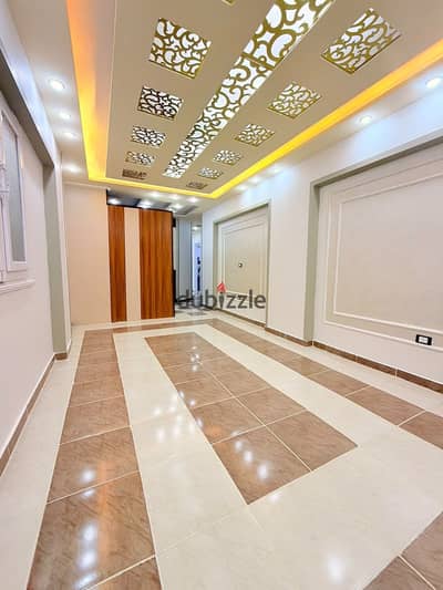 شقه في الإسكندرية العجمي شاطي النخيل بجوار مجمع الخدمات العامة بمنطقة سكني ممتاز تشطيب هاي لوكس مسجله وكامله المرفق