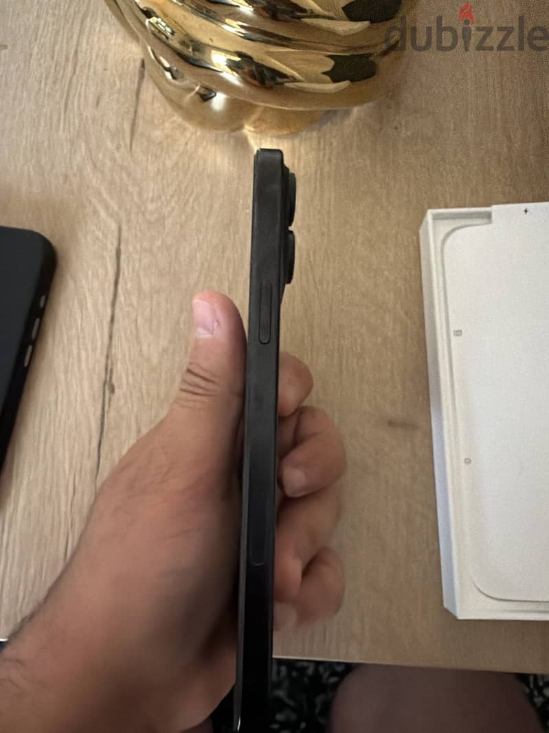 Apple - iPhone 16 Pro Max 2