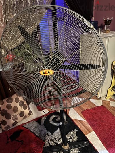 مروحه ستاند ٣٠ بوصه استعمال خفيف جدا