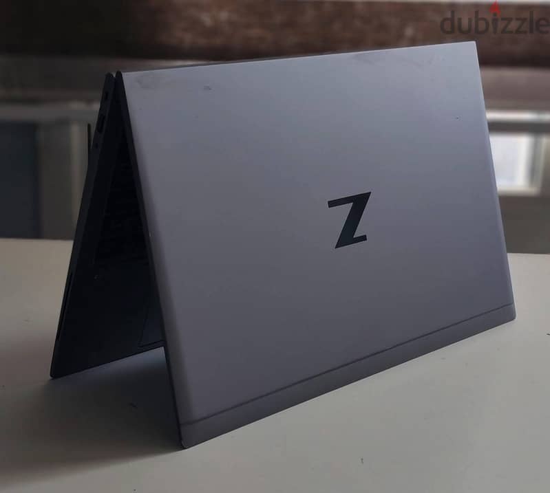 HP ZBook Firefly 15 G8 – Workstation 1