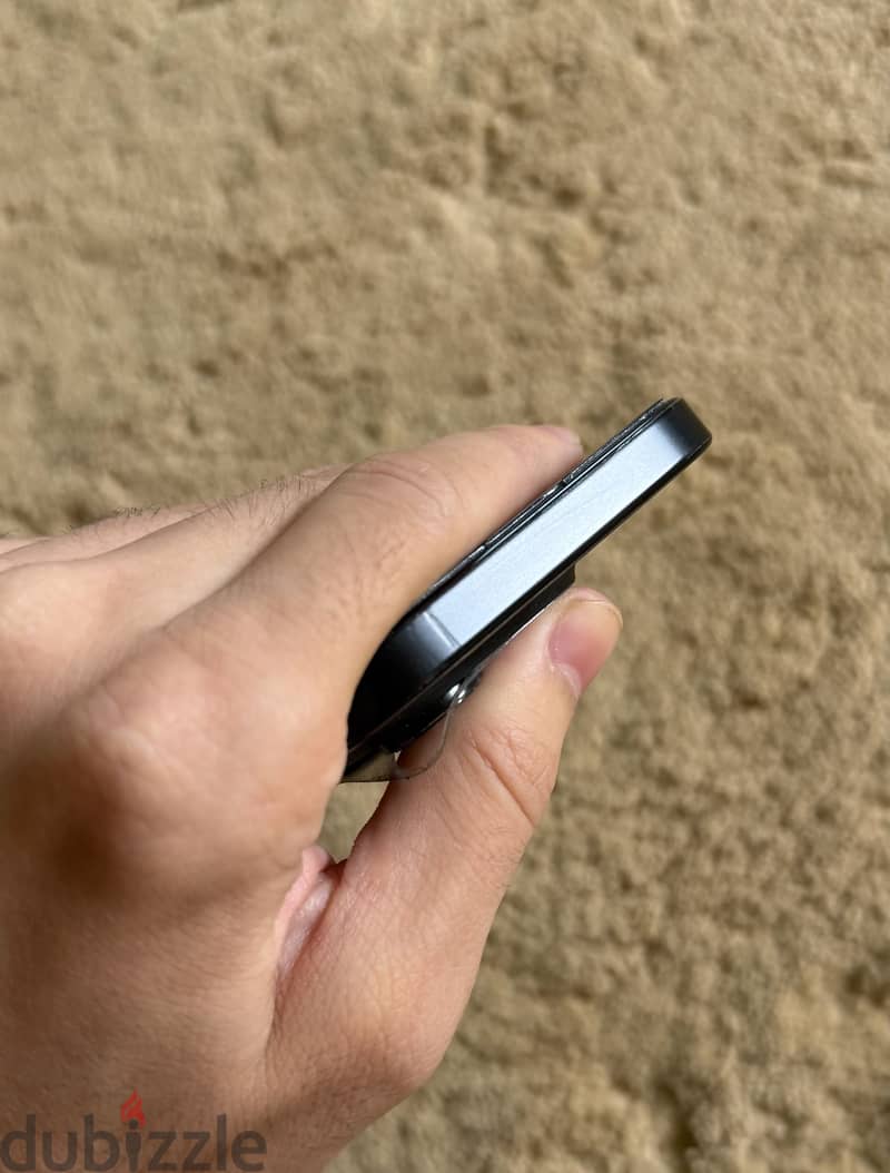 Apple - iPhone 16 Pro 1