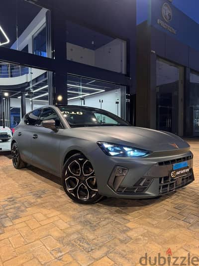 Cupra Leon 2025 Enceladus Matt Preowned 45,000KMS