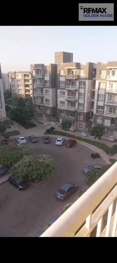  Fully paid in cash + open north-facing park & garden-edge view. . 85 SQM apartment in Madinaty B12, Group 124, fifth floor, 2 bedrooms, 1 bathroom,