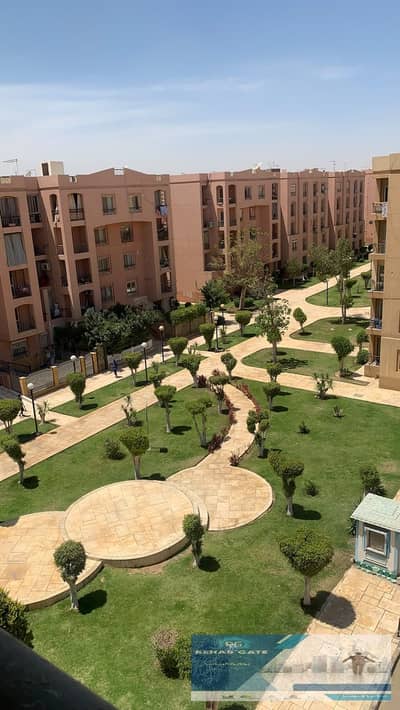 Available for sale in Al Rehab, a spacious 155 sqm apartment located in Group 11, Building 19, Apartment 42. The apartment has an elevator and a pract