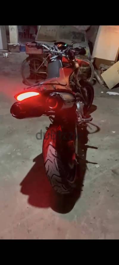 Honda fmx 650 2005 supermoto