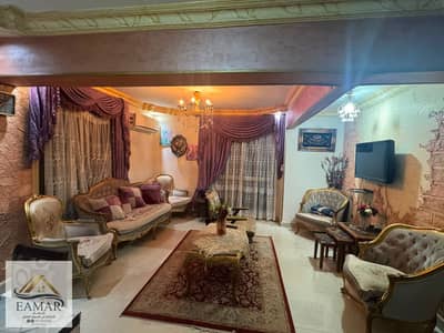 Apartment for rent in District 7, Third Settlement (includes kitchen cabinetry). 135 sqm, 3rd floor (second from the top), super-lux finish.