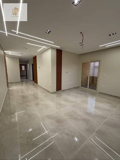 Apartment for sale - Al Lotus South, Super Lux finishing, second line from Al-Nawadi Street | A minute from Sodic Square and Al-Tessain Al-Janoubi