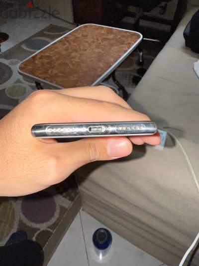 ايفون اكس للبيع