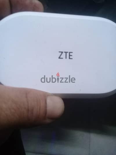 راوتر واي فاي هوائي محمول اتصالات 4G MiFi بحالة ممتازة